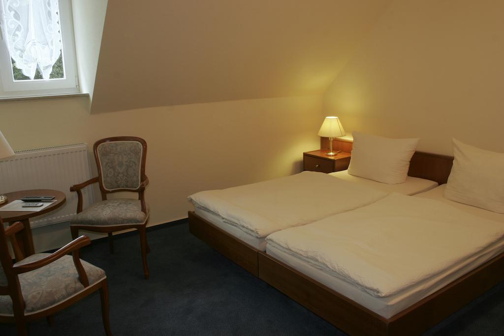 Pension Sanssouci Potsdam Chambre photo